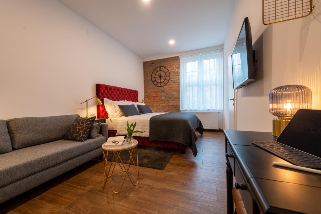 Brickwall Apartments 자그레브 외부 사진
