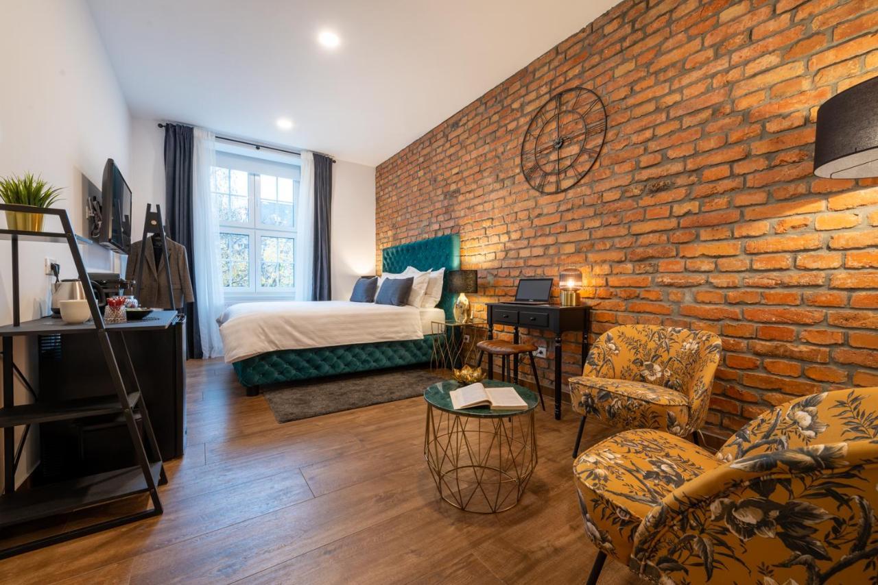 Brickwall Apartments 자그레브 외부 사진