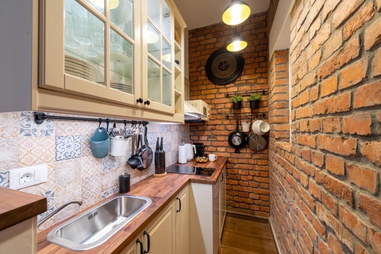 Brickwall Apartments 자그레브 외부 사진