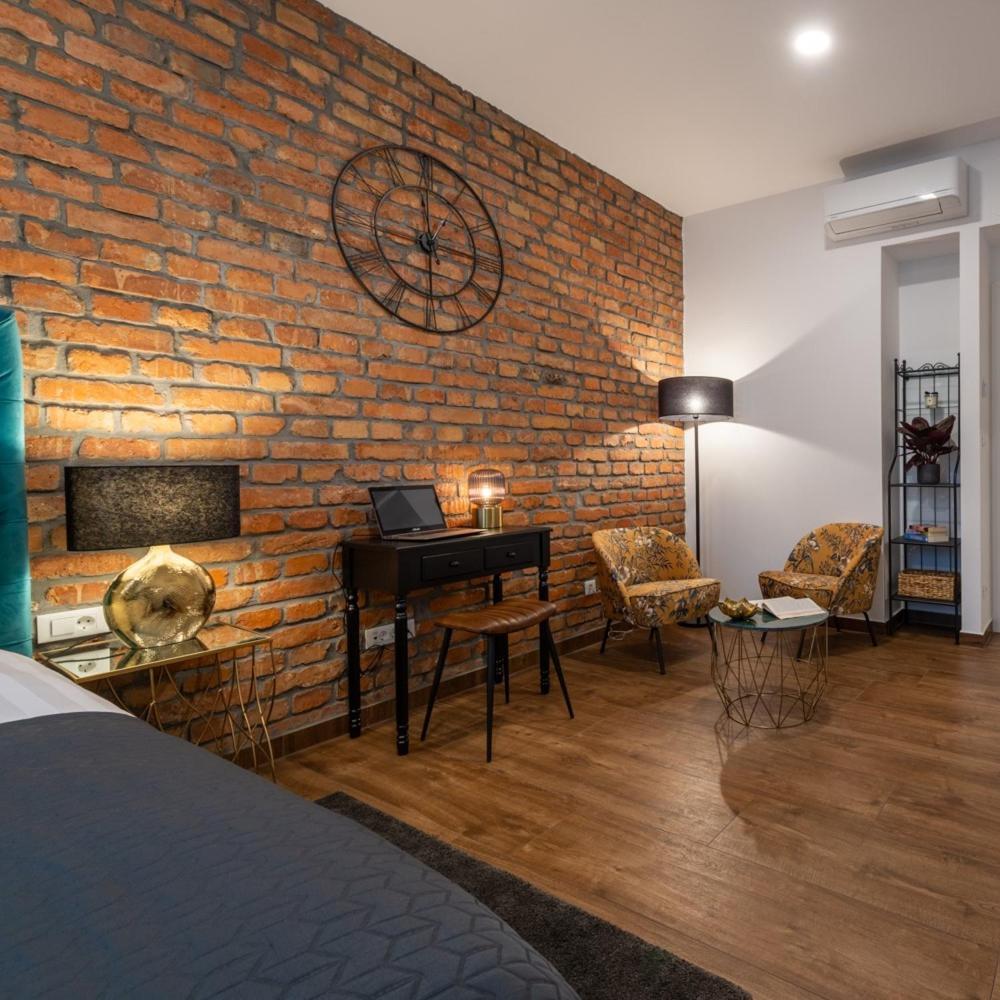 Brickwall Apartments 자그레브 객실 사진